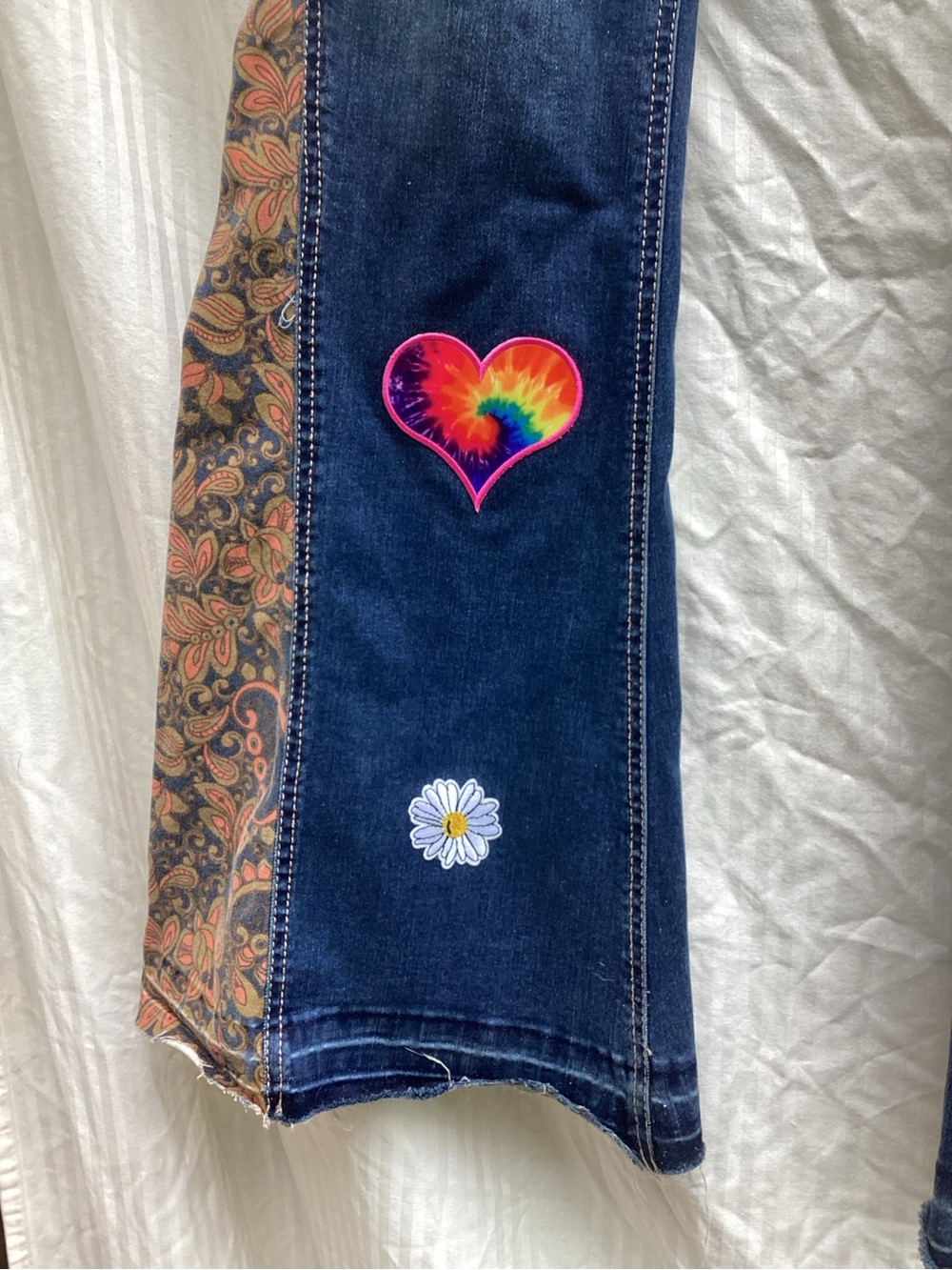 Est. 1946 Dark Blue Flared Patchwork Jeans with Embroidered Patches, size 12 - Picture 2 of 7